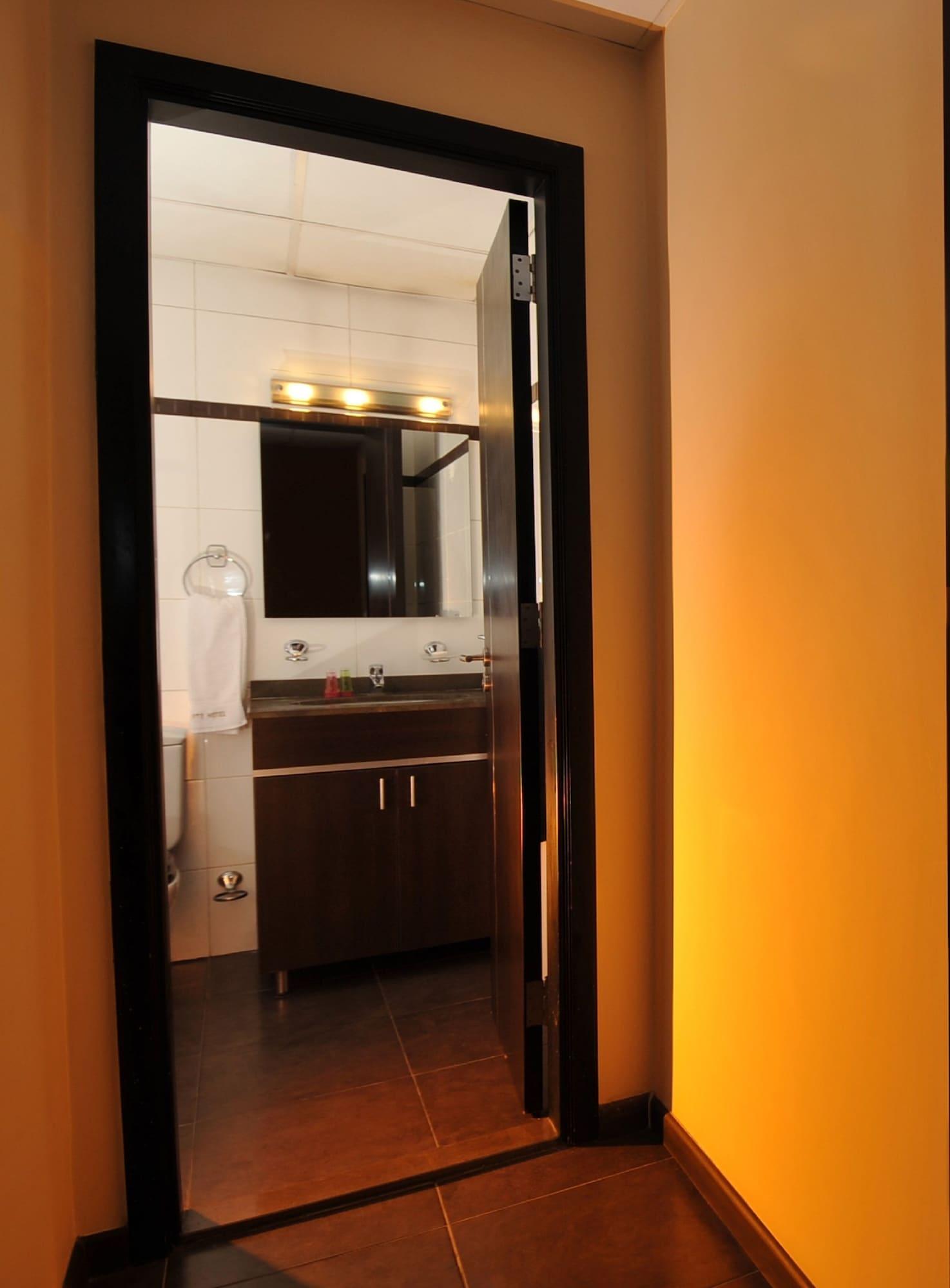 Suite Hotel Chrome - Beiroet Buitenkant foto