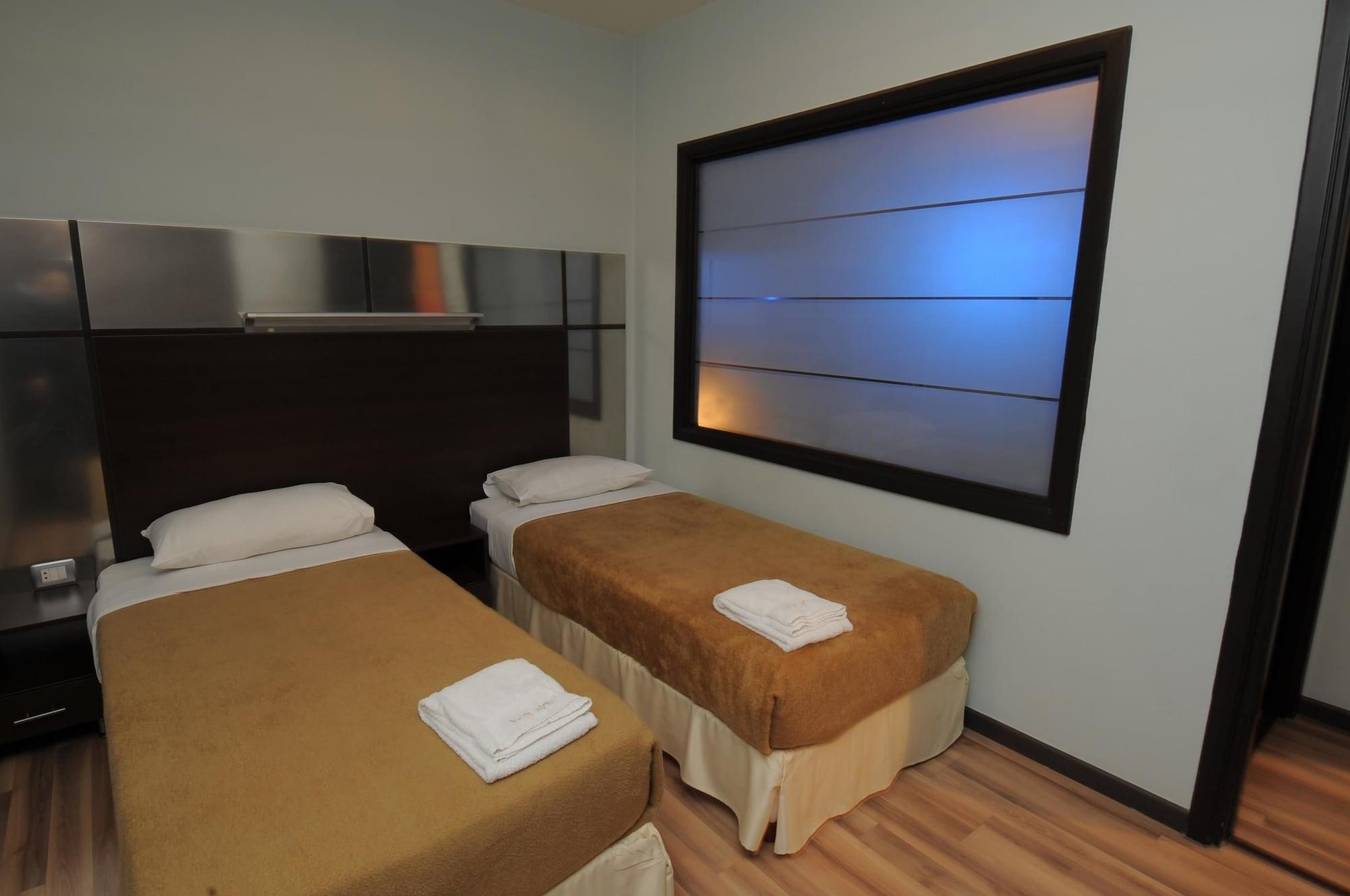 Suite Hotel Chrome - Beiroet Buitenkant foto
