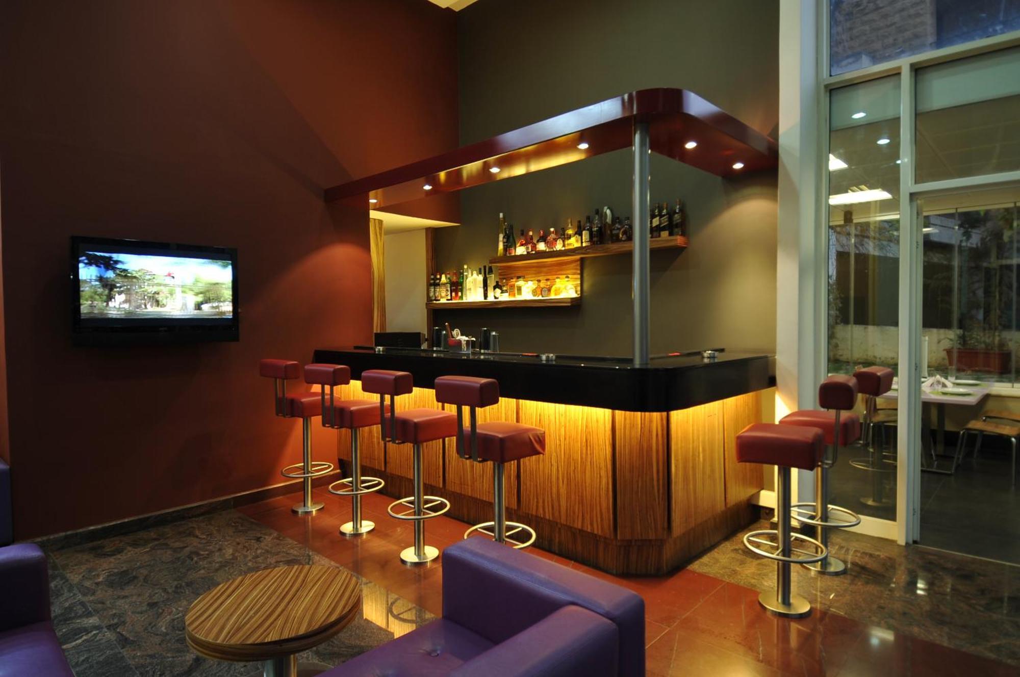 Suite Hotel Chrome - Beiroet Buitenkant foto